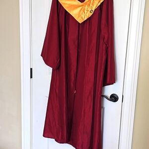 Graduation gown